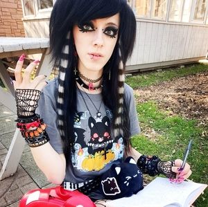 Meet your Posher, Cat